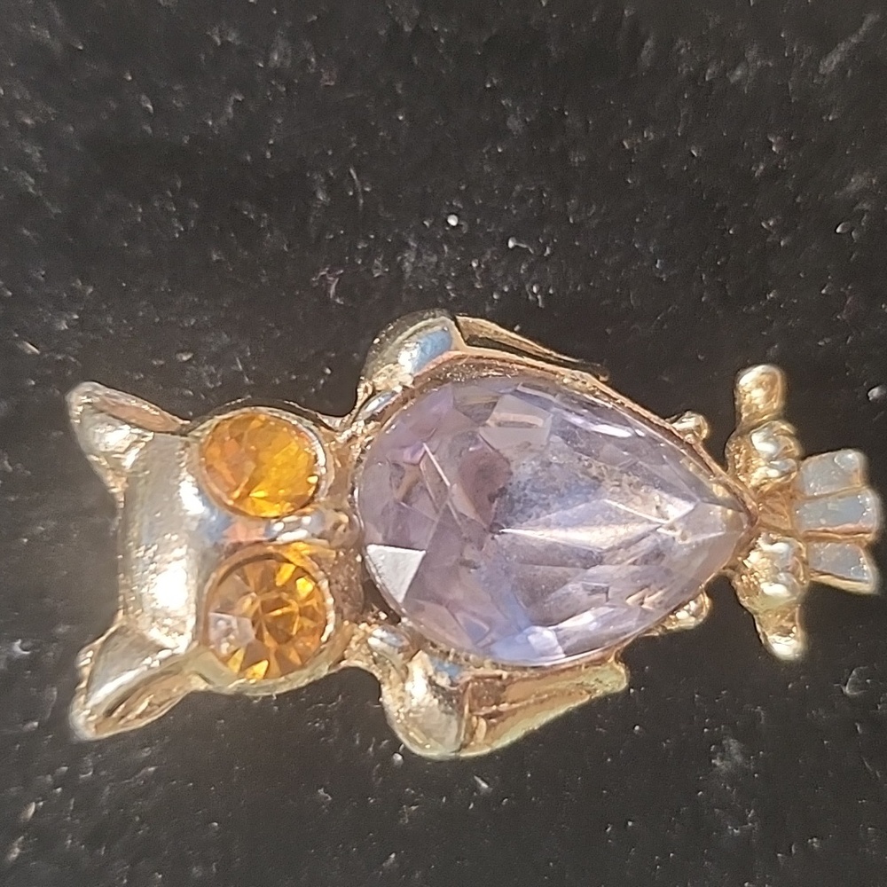 Vintage Style Gold Tone Owl Brooch Purple Teardrop Rhinestone Amber Eyes Owl Pin